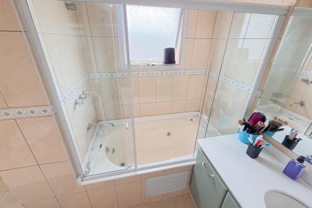 Apartamento à venda com 145m², 3 quartos e 2 vagasBanheiro da Suíte