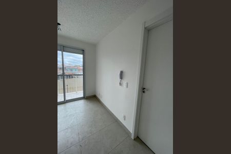 Sala de apartamento à venda com 1 quarto, 27m² em Jardim Itacolomi, São Paulo