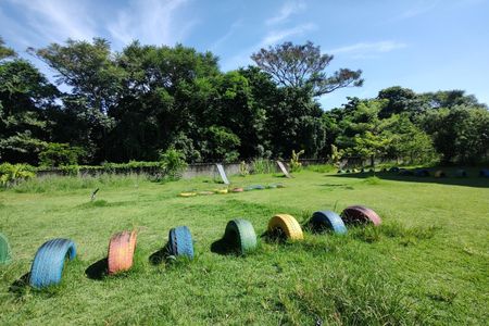 Apartamento à venda com 40m², 2 quartos e 1 vaga Apartamento à venda com 40m², 2 quartos e 1 vagaÁrea comum - Playground