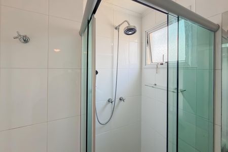 Apartamento à venda com 175m², 3 quartos e 4 vagasBanheiro da Suíte 1