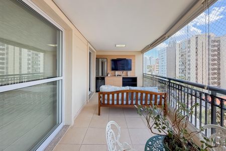 Apartamento à venda com 175m², 3 quartos e 4 vagasVaranda da Sala