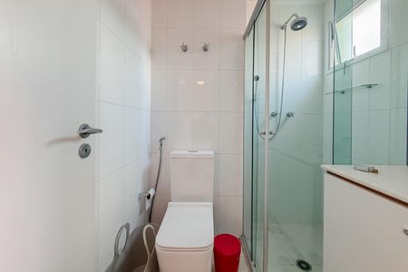 Apartamento à venda com 175m², 3 quartos e 4 vagasBanheiro da Suíte 1
