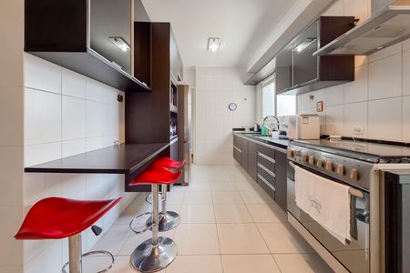 Apartamento à venda com 175m², 3 quartos e 4 vagasCozinha