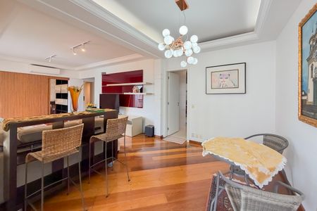 Apartamento à venda com 175m², 3 quartos e 4 vagasSala