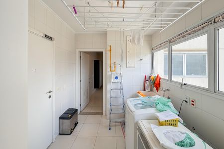 Apartamento à venda com 175m², 3 quartos e 4 vagasÁrea de Serviço