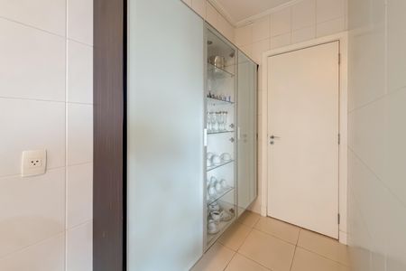 Apartamento à venda com 175m², 3 quartos e 4 vagasCozinha