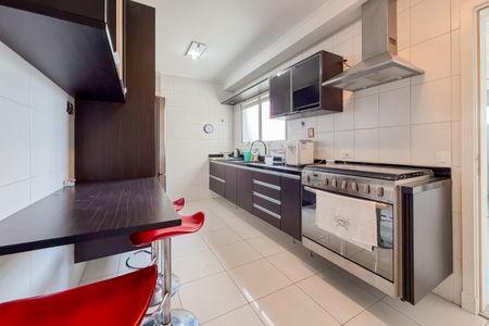 Apartamento à venda com 175m², 3 quartos e 4 vagasCozinha