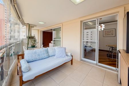 Apartamento à venda com 175m², 3 quartos e 4 vagasVaranda da Sala