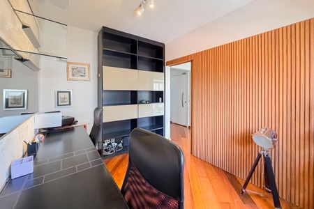 Apartamento à venda com 175m², 3 quartos e 4 vagasEscritório