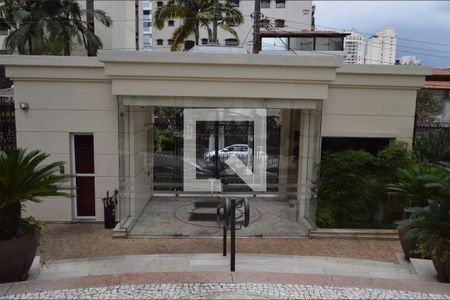 Apartamento à venda com 175m², 3 quartos e 4 vagasEntrada