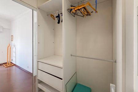 Apartamento à venda com 175m², 3 quartos e 4 vagasCloset da Suíte Master