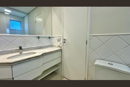 Foto 19 de casa de condomínio à venda com 4 quartos, 330m² em Residencial Tambore III, Santana de Parnaíba
