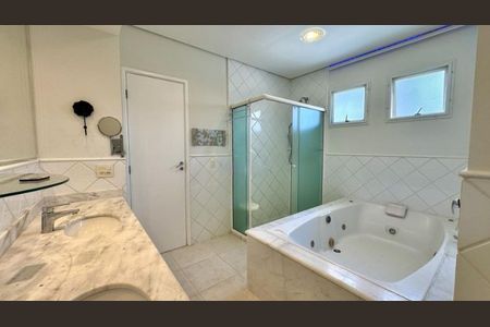 Foto 13 de casa de condomínio à venda com 4 quartos, 330m² em Residencial Tambore III, Santana de Parnaíba