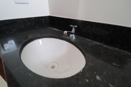 Apartamento para alugar com 56m², 2 quartos e 1 vagaBanheiro Social