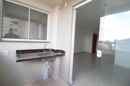 Apartamento para alugar com 56m², 2 quartos e 1 vagaSacada