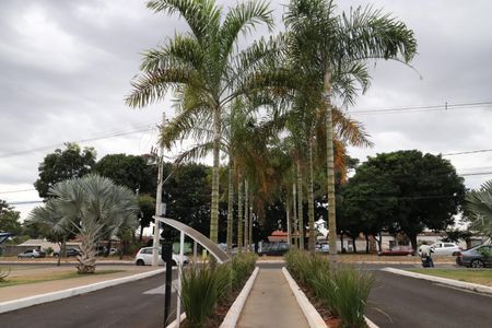 Apartamento para alugar com 56m², 2 quartos e 1 vagaFachada e portaria