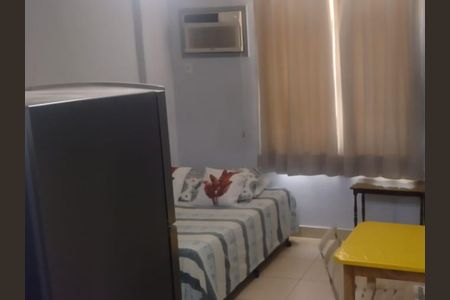 Sala/Quarto de apartamento para alugar com 1 quarto, 26m² em Centro, Rio de Janeiro