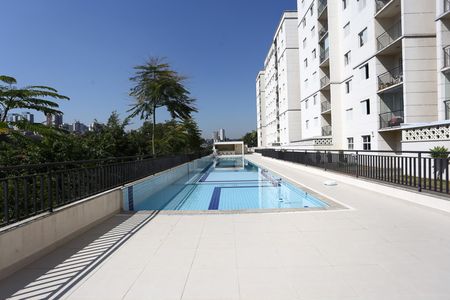 Apartamento à venda com 67m², 3 quartos e 2 vagas Apartamento à venda com 67m², 3 quartos e 2 vagasÁrea comum - Piscina