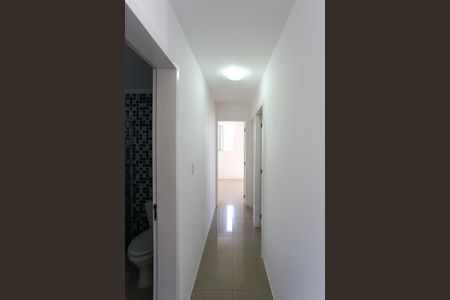 corredor  de apartamento à venda com 3 quartos, 67m² em Jardim Monte Kemel, São Paulo