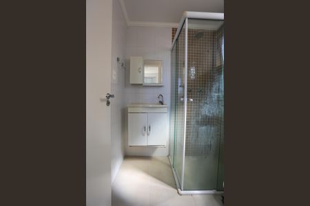 Apartamento à venda com 67m², 3 quartos e 2 vagas Apartamento à venda com 67m², 3 quartos e 2 vagasBanheiro da Suíte