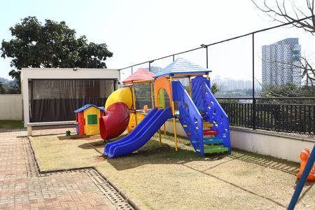 Apartamento à venda com 67m², 3 quartos e 2 vagas Apartamento à venda com 67m², 3 quartos e 2 vagasÁrea comum - Playground
