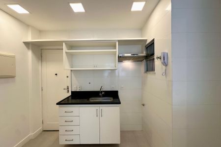 Apartamento à venda com 27m², 1 quarto e sem vaga
