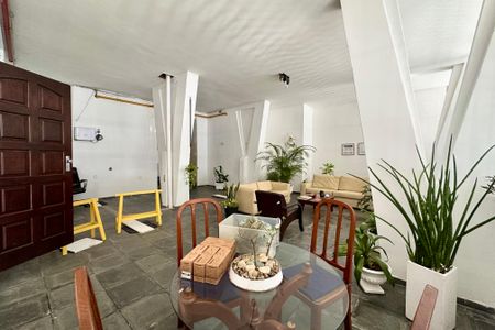 Apartamento à venda com 27m², 1 quarto e sem vaga