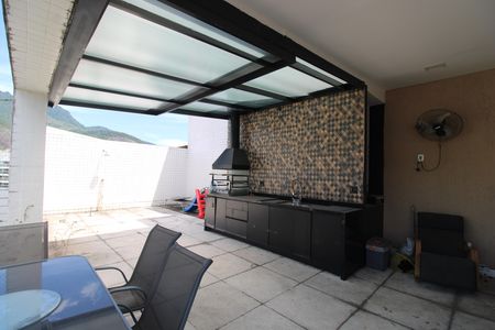 Apartamento à venda com 168m², 3 quartos e 2 vagasTerraço
