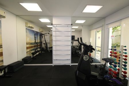 Apartamento à venda com 168m², 3 quartos e 2 vagasÁrea comum - Academia