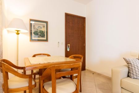 Apartamento à venda com 43m², 1 quarto e 1 vagaSala de Jantar