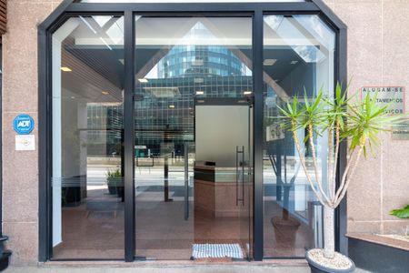 Apartamento à venda com 43m², 1 quarto e 1 vagaEntrada