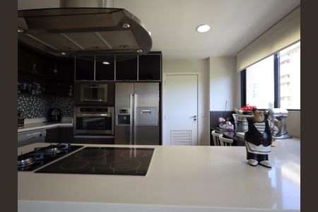 Apartamento à venda com 183m², 3 quartos e 2 vagasCozinha