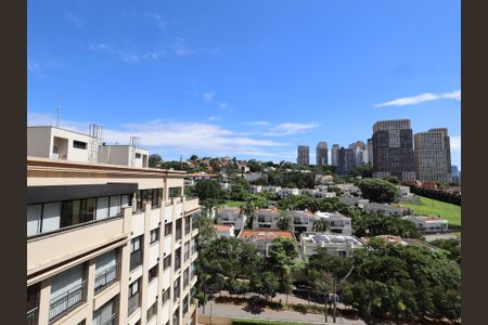 Apartamento à venda com 183m², 3 quartos e 2 vagasVista da Piscina