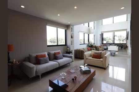 Apartamento à venda com 183m², 3 quartos e 2 vagasSala