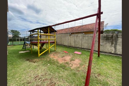 Apartamento para alugar com 50m², 2 quartos e 1 vagaÁrea comum - Playground