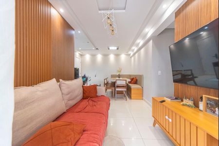 Sala de apartamento para alugar com 3 quartos, 75m² em Vila Apiai, Santo André