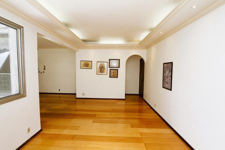 Sala de apartamento à venda com 4 quartos, 140m² em São Bento, Belo Horizonte