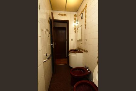 Apartamento à venda com 140m², 4 quartos e 2 vagasBanheiro Social