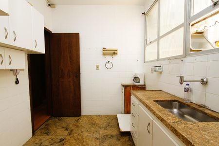 Apartamento à venda com 140m², 4 quartos e 2 vagasCozinha