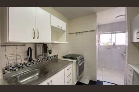 Apartamento à venda com 83m², 2 quartos e 1 vagaCozinha