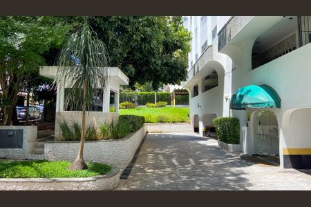 Apartamento à venda com 83m², 2 quartos e 1 vagaÁrea comum