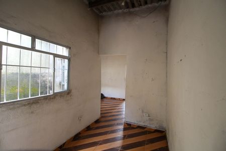 Sala de casa para alugar com 1 quarto, 42m² em Parque dos Bancarios, São Paulo