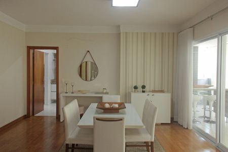 Apartamento para alugar com 160m², 3 quartos e 3 vagasSala