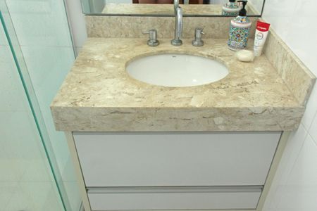 Apartamento para alugar com 160m², 3 quartos e 3 vagasBanheiro da Suíte 2