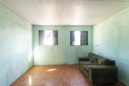 Sala/Cozinha de casa para alugar com 2 quartos, 68m² em Novo Mundo, Curitiba