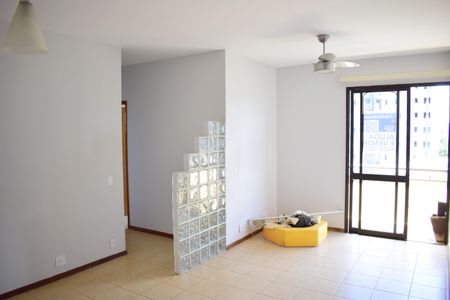 Apartamento para alugar com 89m², 3 quartos e 2 vagasSala