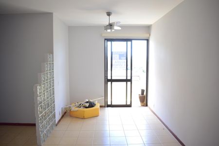 Apartamento para alugar com 89m², 3 quartos e 2 vagasSala