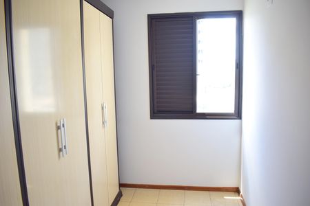 Apartamento para alugar com 89m², 3 quartos e 2 vagasQuarto 2