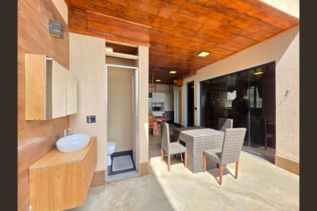 Apartamento à venda com 322m², 5 quartos e 3 vagasLavabo 