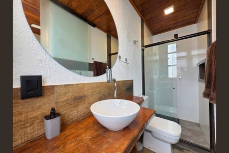 Apartamento à venda com 322m², 5 quartos e 3 vagasBanheiro da Suíte 4